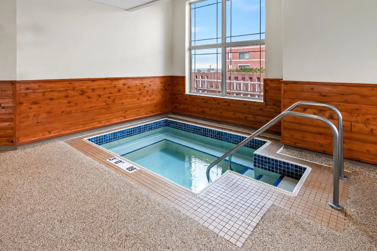 Hampton Inn Duluth-Canal Park Hallenbad