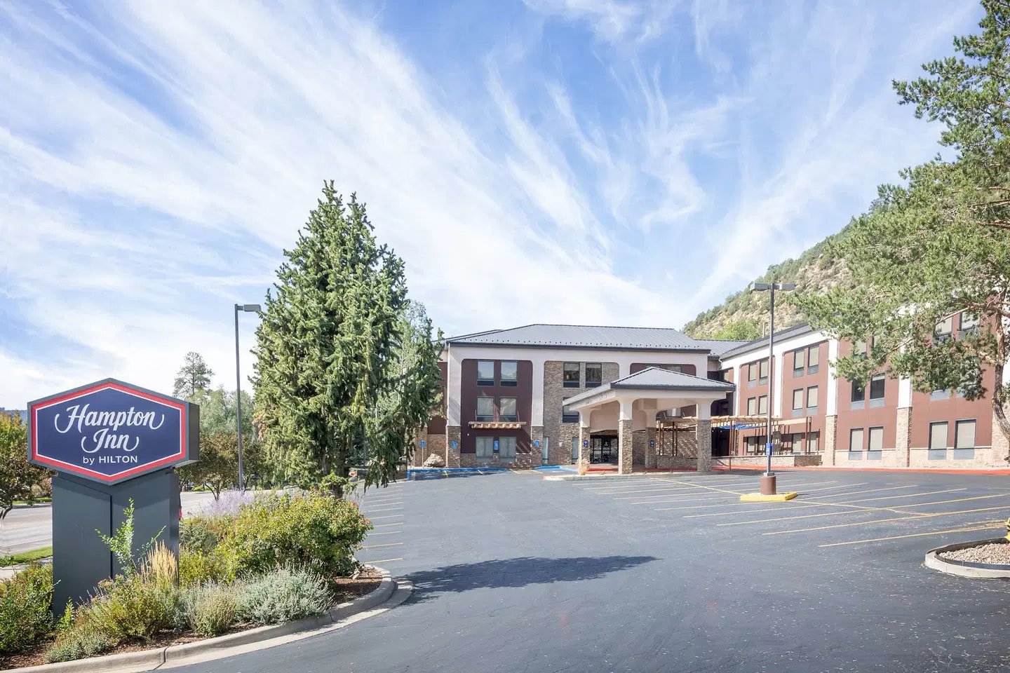 Hampton Inn Durango EXTERIOR