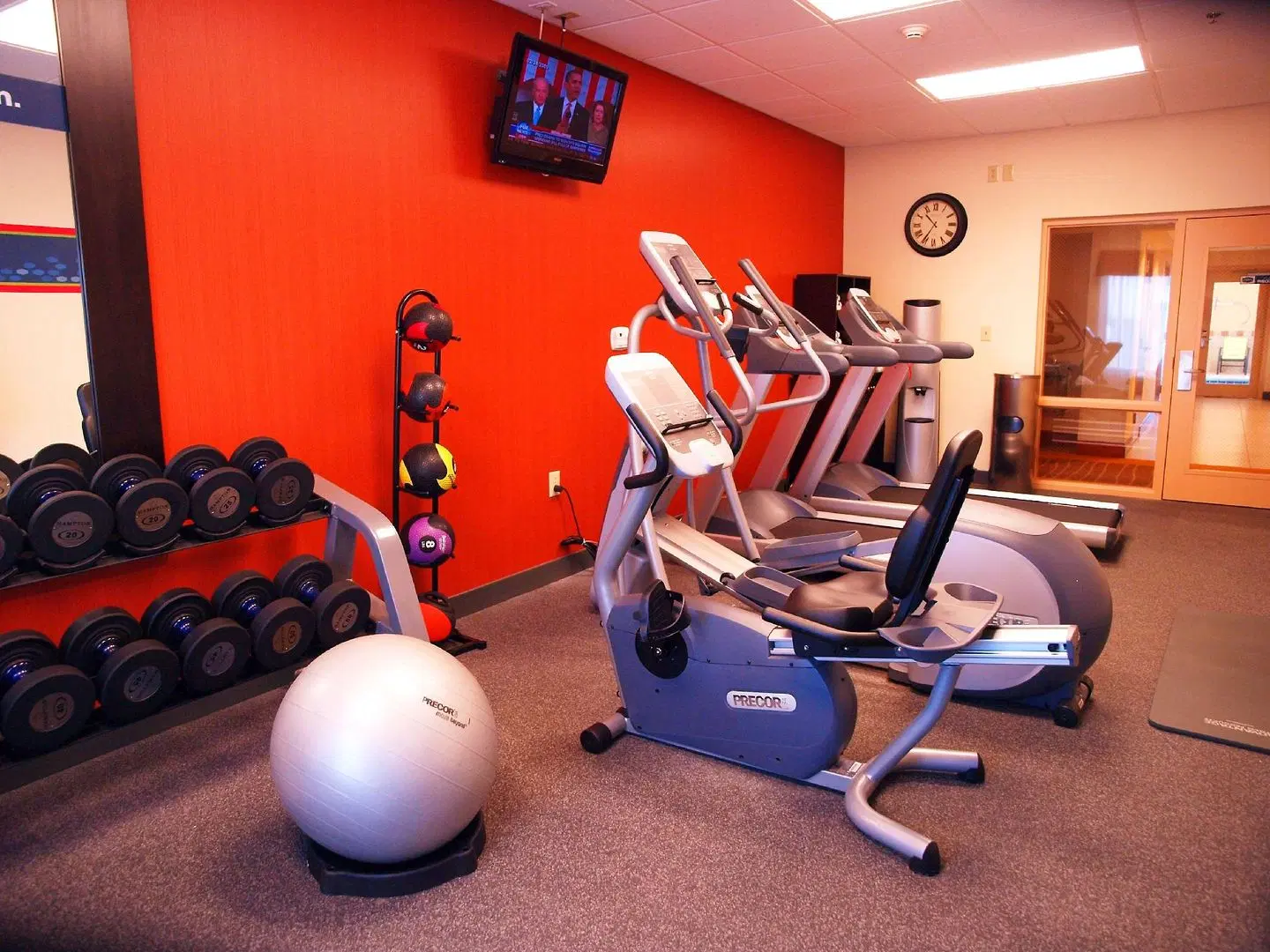 Hampton Inn & Suites-Knoxville/North I-75 SPORTS_AND_LEISURE