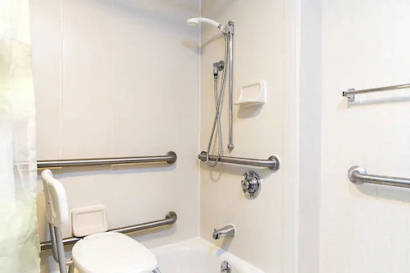 SpringHill Suites by Marriott Wichita East at Plazzio Badezimmer