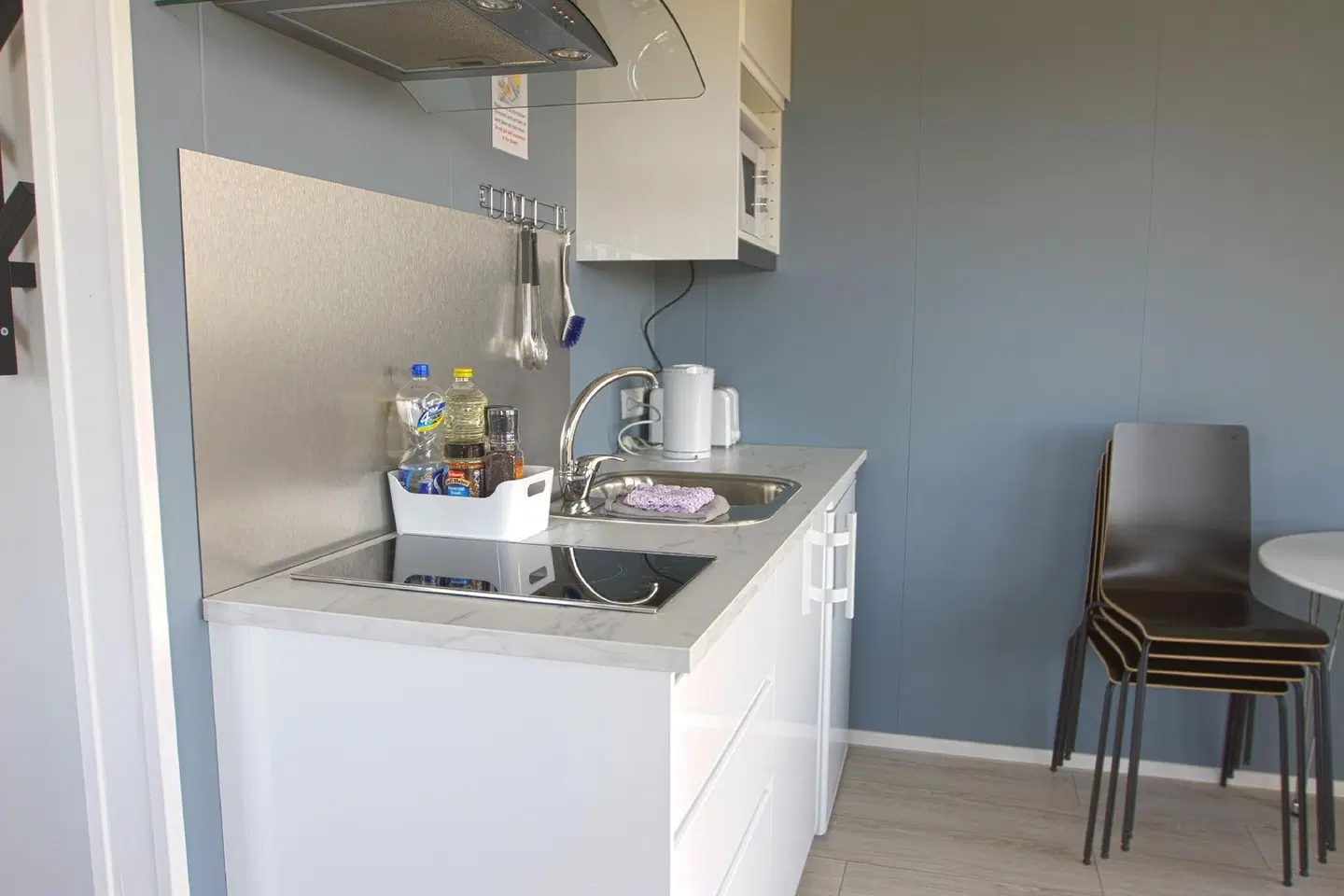Aurora Cabins ROOM_EXAMPLE