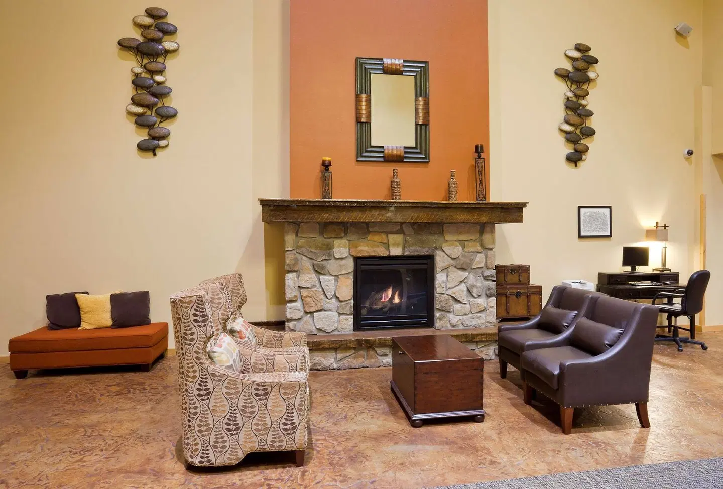 AmericInn by Wyndham Fargo Medical Center LOUNGE_LOBBY