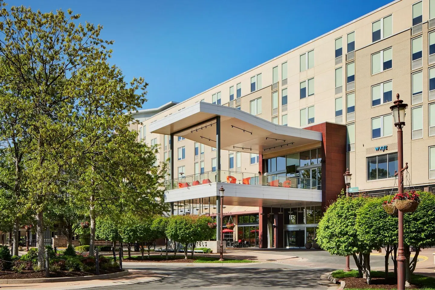 Aloft by Marriott Leawood-Overland Park EXTERIOR