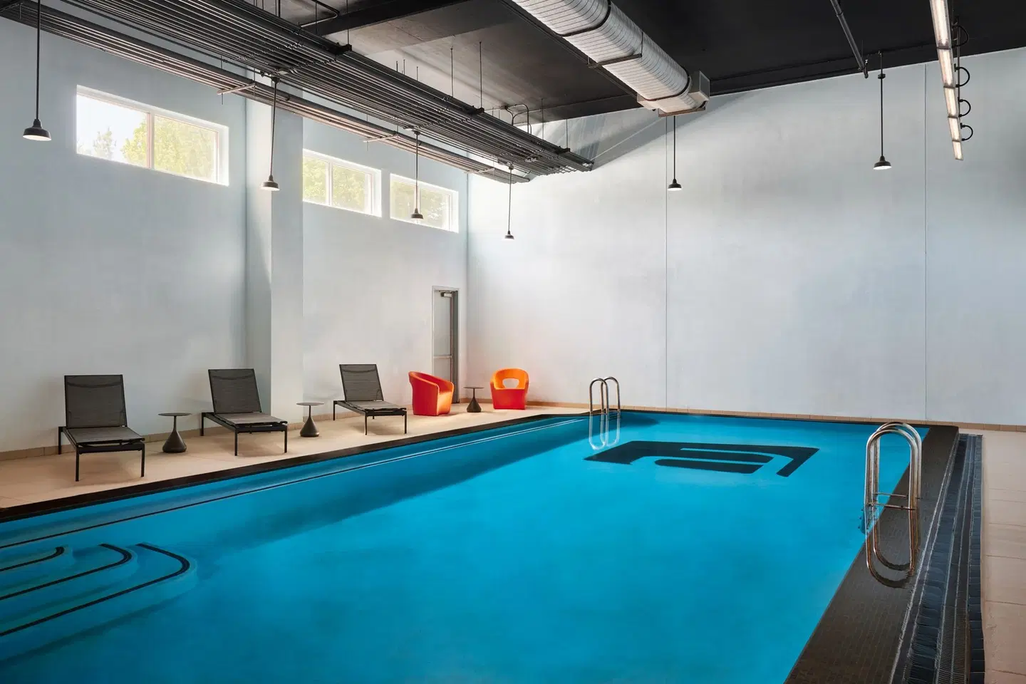 Aloft by Marriott Leawood-Overland Park Hallenbad