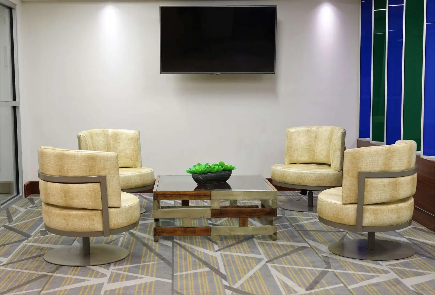 DoubleTree by Hilton Omaha Southwest LOUNGE_LOBBY