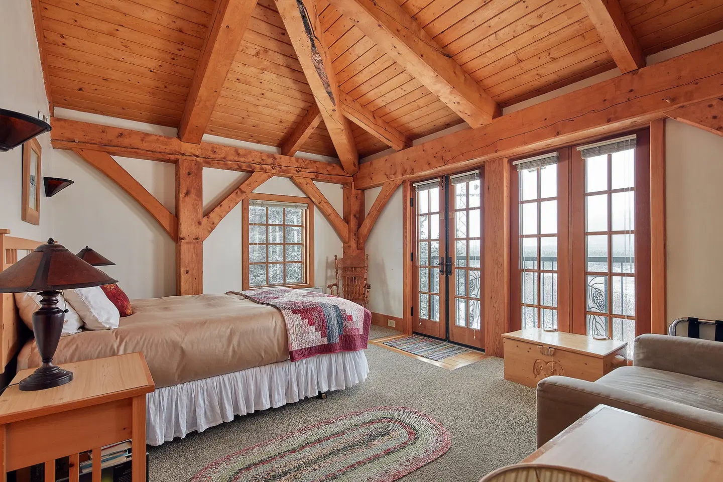The Lodge at Black Rapids ROOM_EXAMPLE