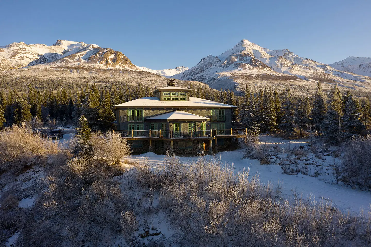 The Lodge at Black Rapids OUTDOOR_POOL