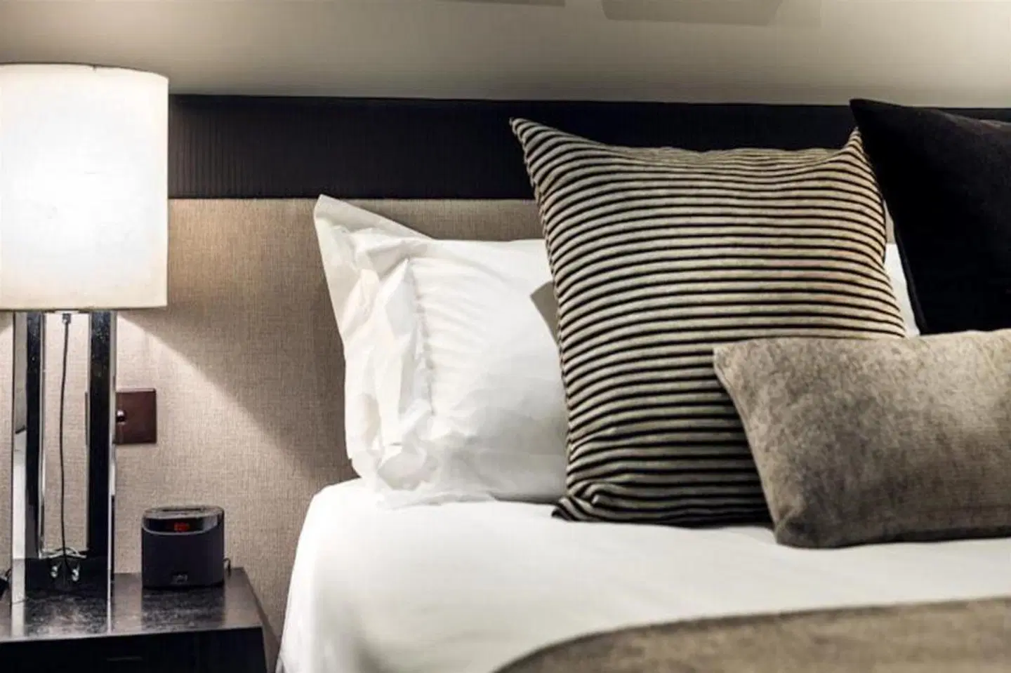 Fraser Suites Perth ROOM_EXAMPLE