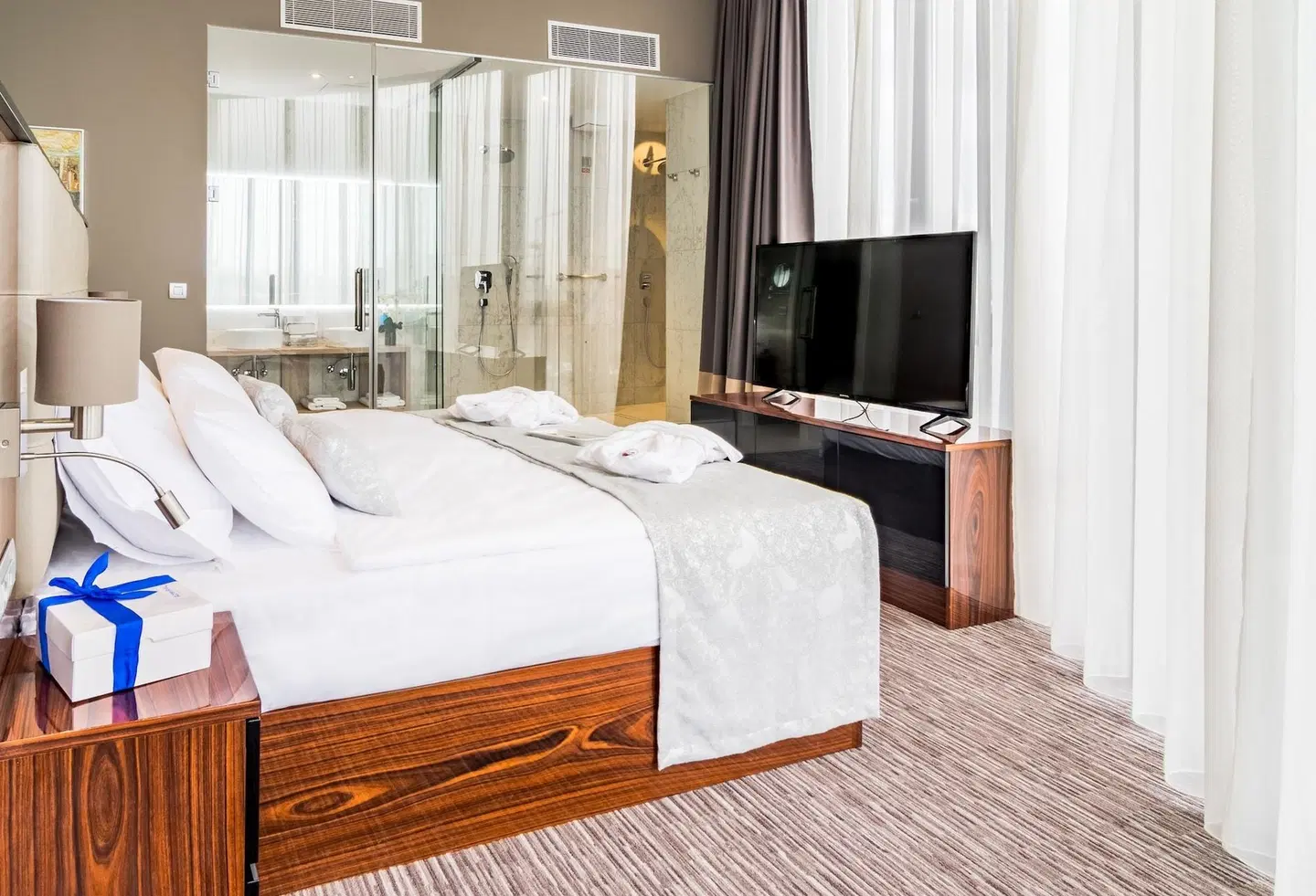 Admiral Hotel ROOM_EXAMPLE