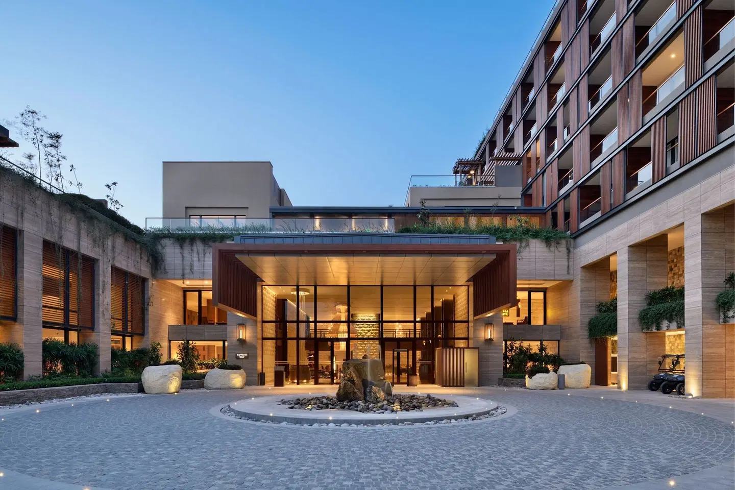 The Westin Resort & Spa, Himalayas EXTERIOR