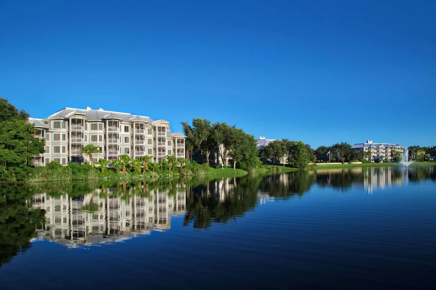 Marriott's Cypress Harbour Villas EXTERIOR