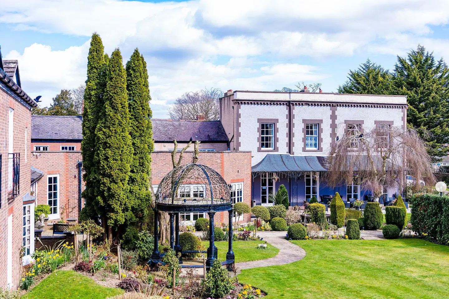 Rossett Hall EXTERIOR
