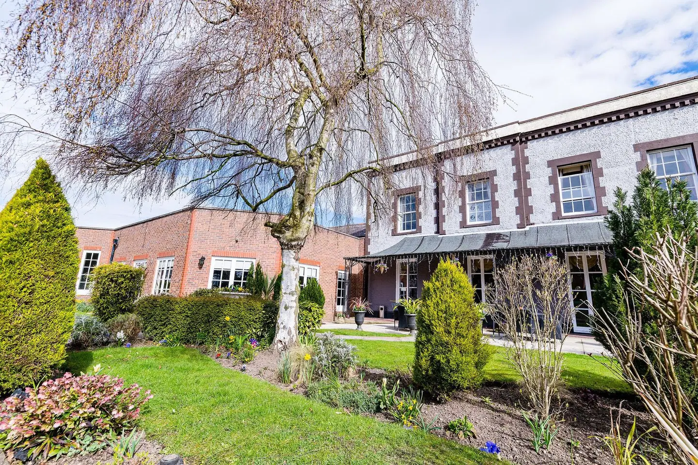 Rossett Hall EXTERIOR