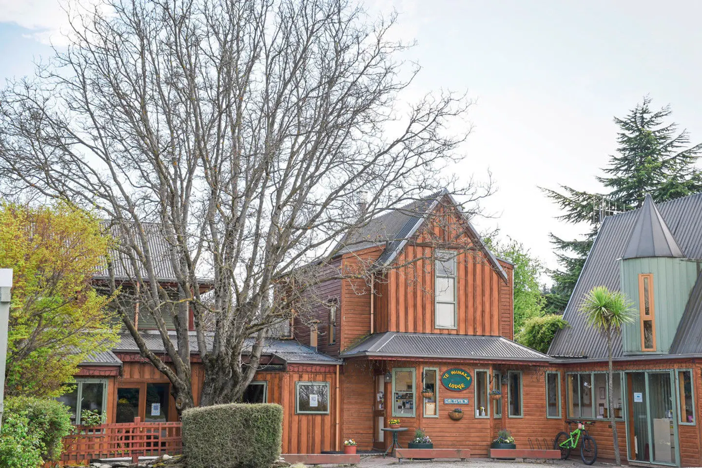 Te Wanaka Lodge EXTERIOR