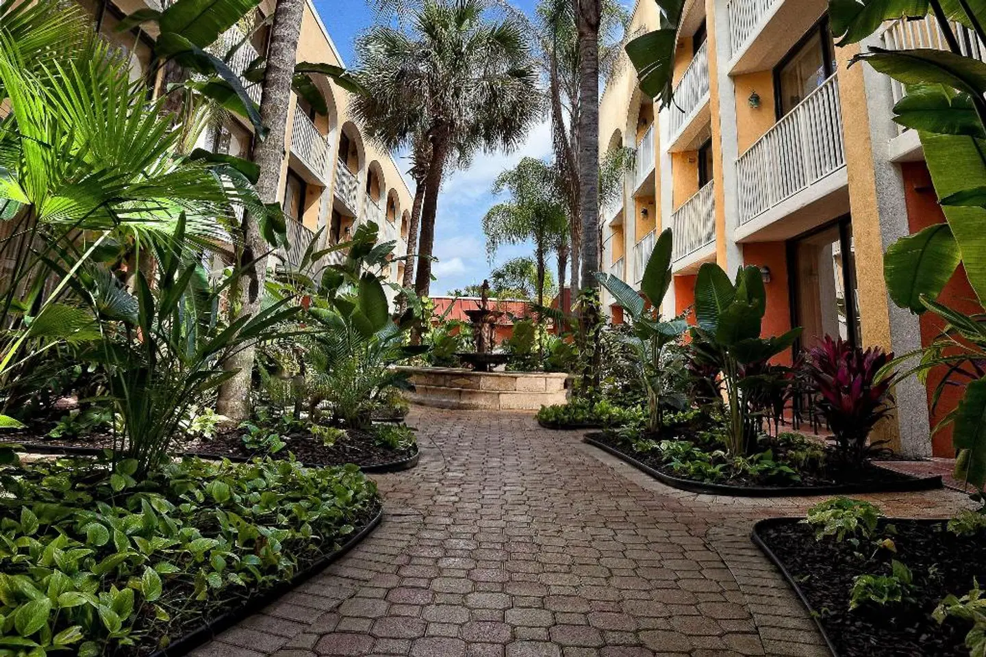 Westgate Towers Resort Garten