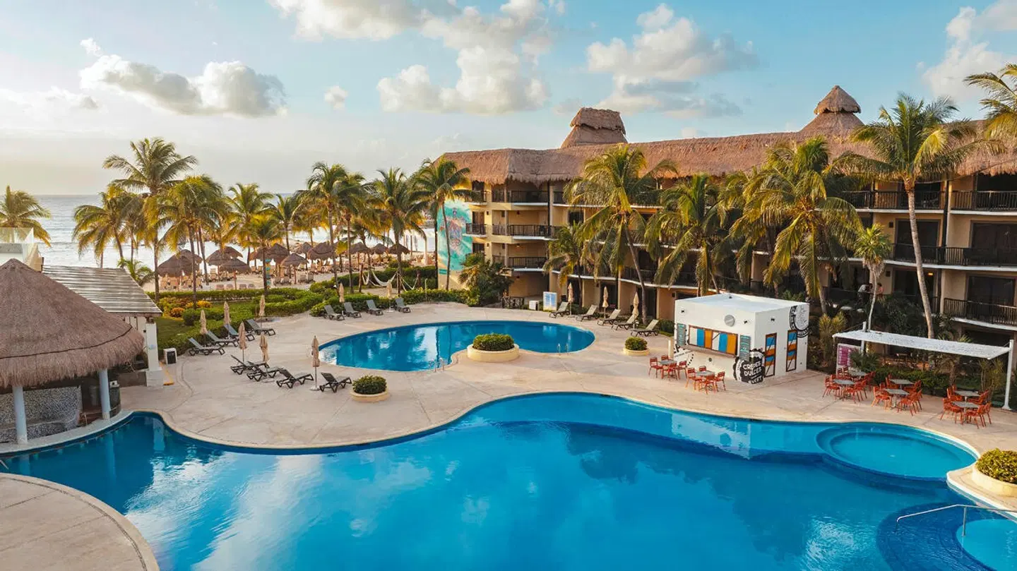 Catalonia Yucatan Beach OUTDOOR_POOL