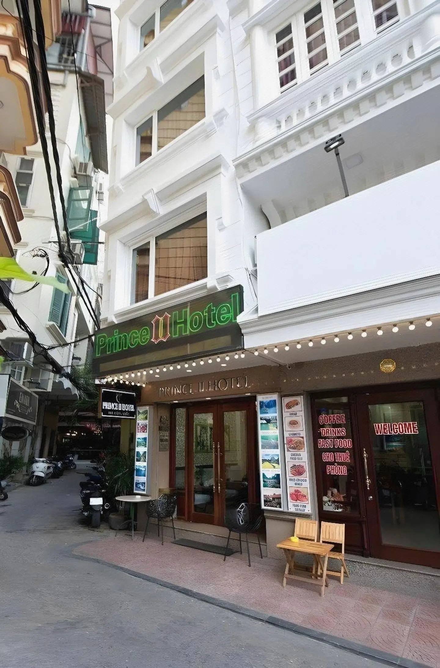 Prince II Hotel EXTERIOR