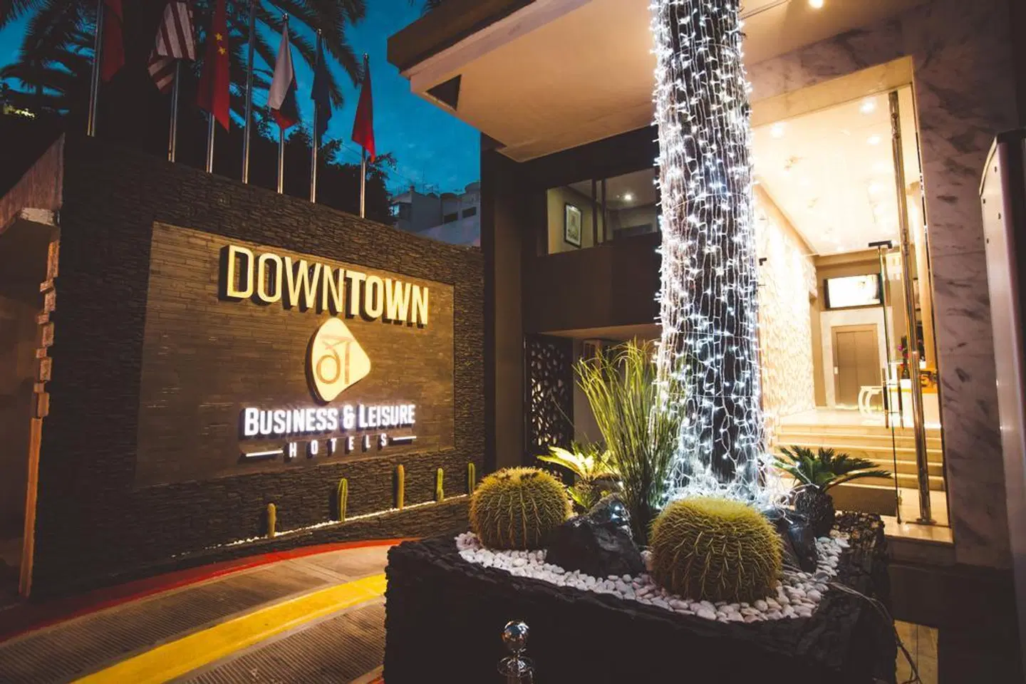Down Town Hotel By Business & Leisure Hotels LOUNGE_LOBBY
