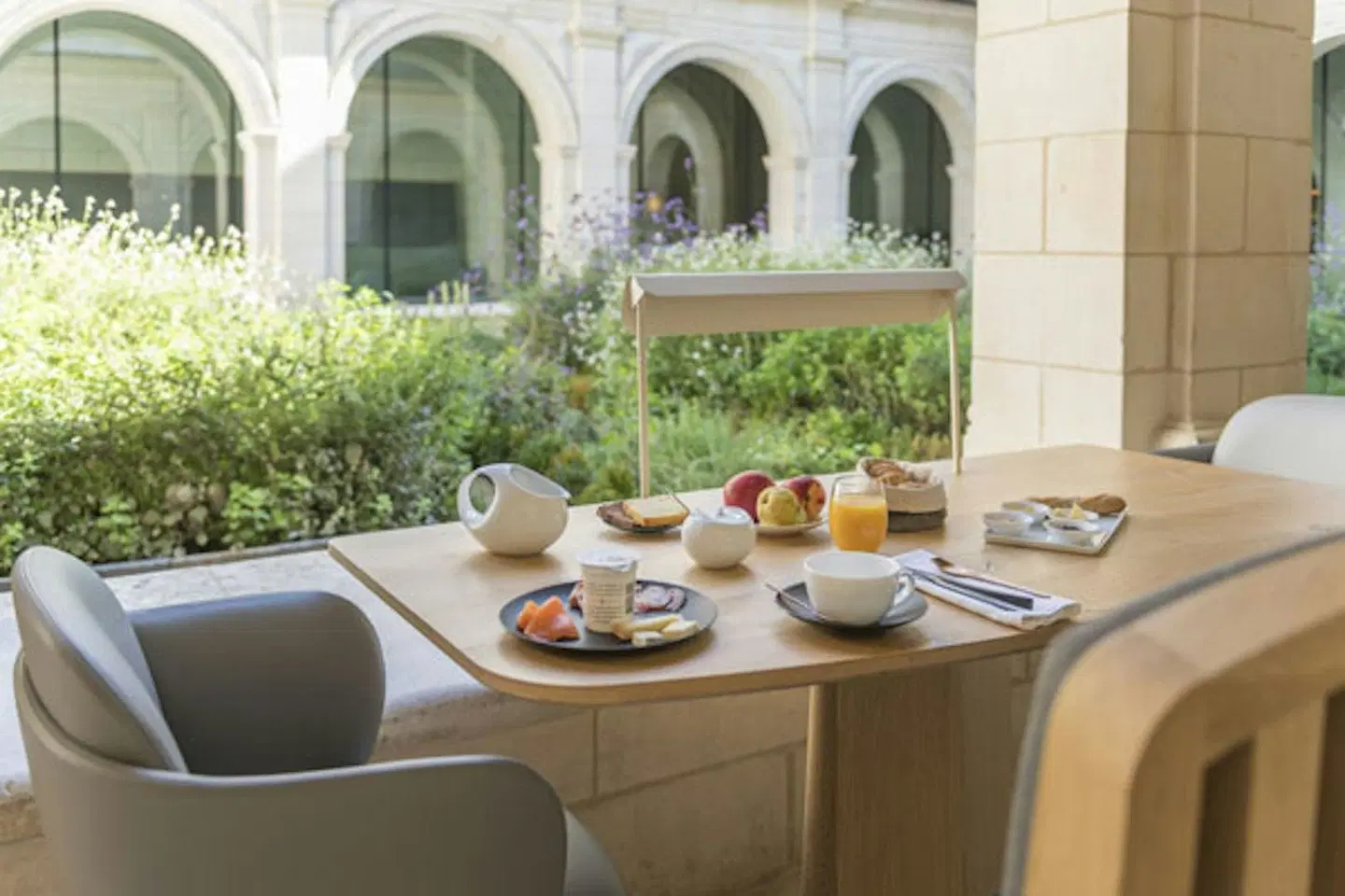 Fontevraud L'Hôtel Terrasse