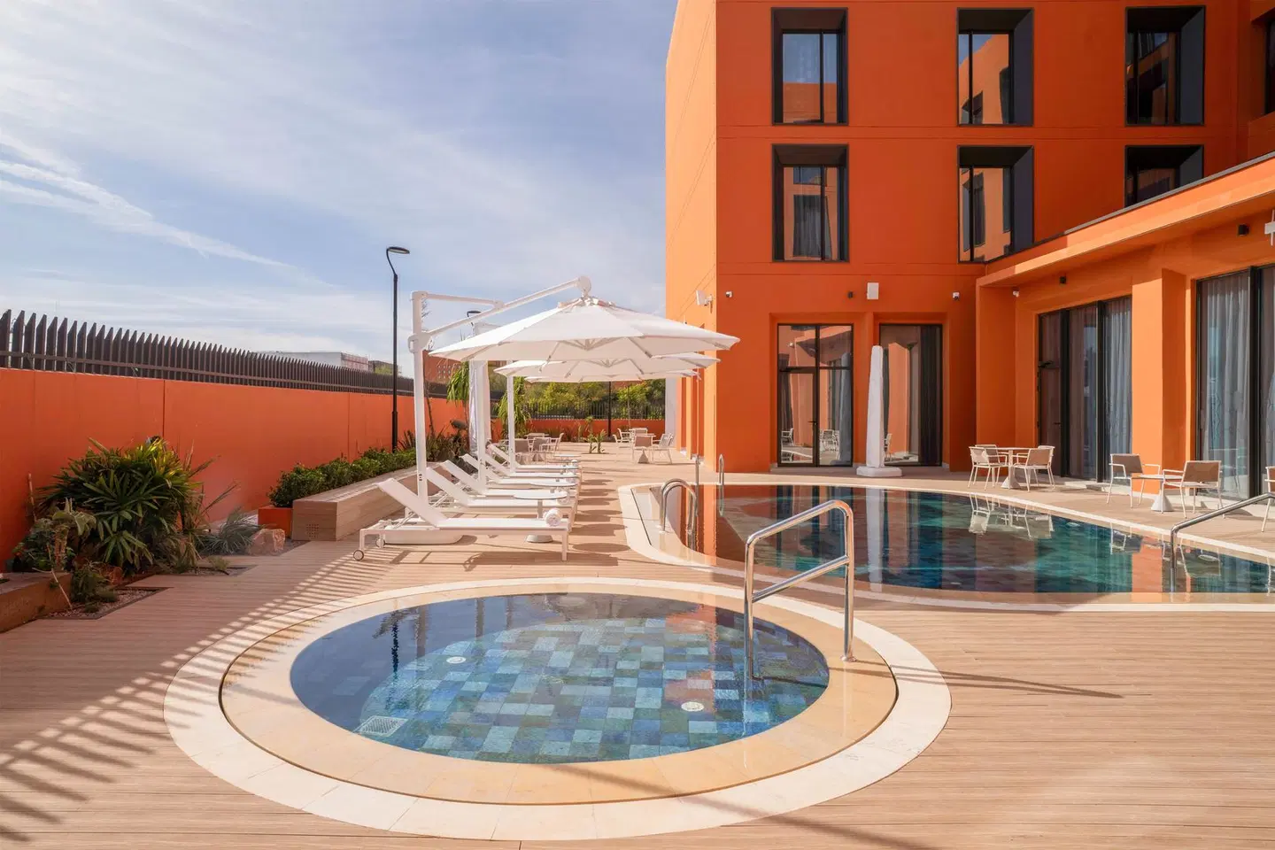 Hampton By Hilton Ben Guerir OUTDOOR_POOL