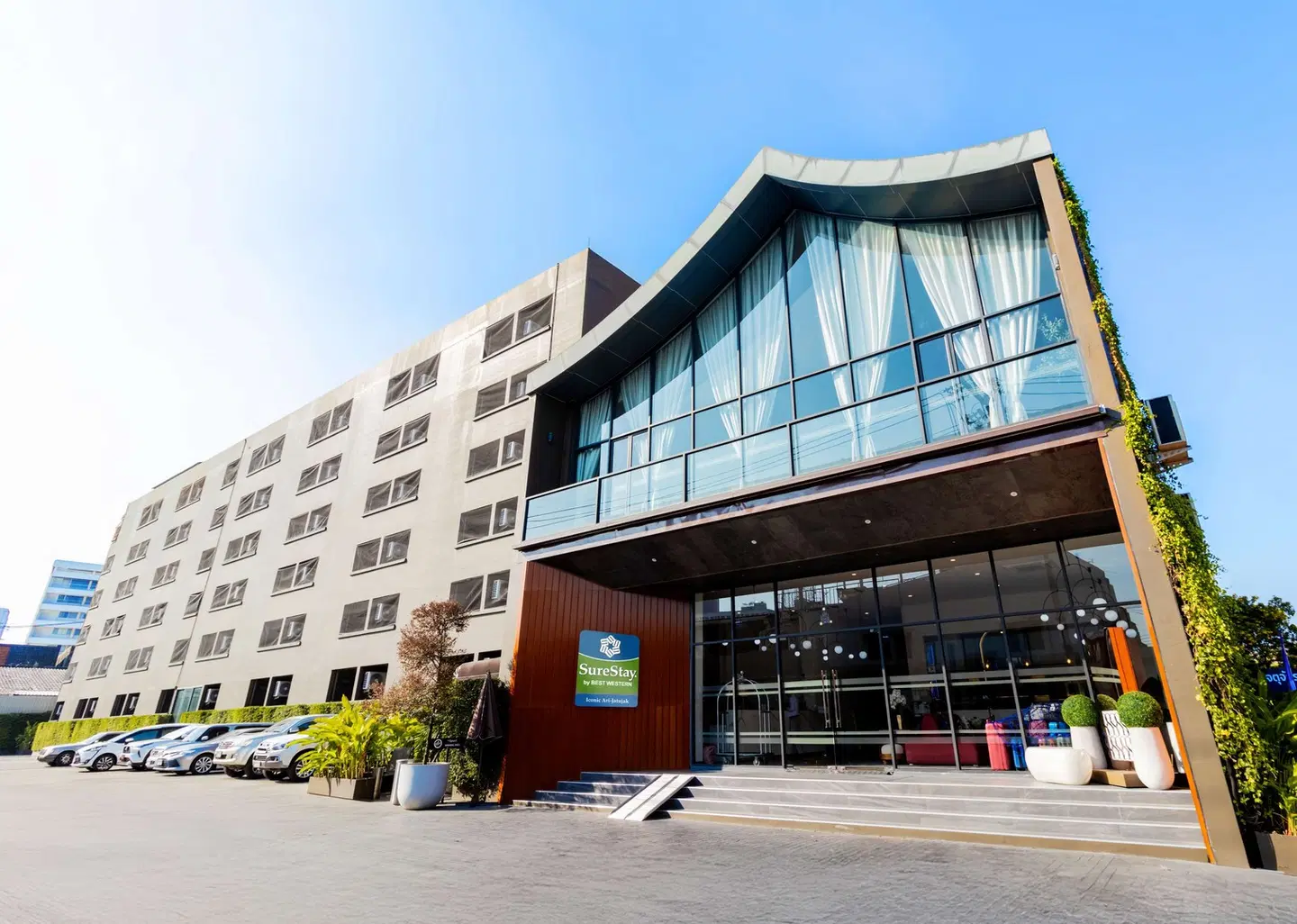 SureStay By Best Western Iconic Ari Jatujak EXTERIOR
