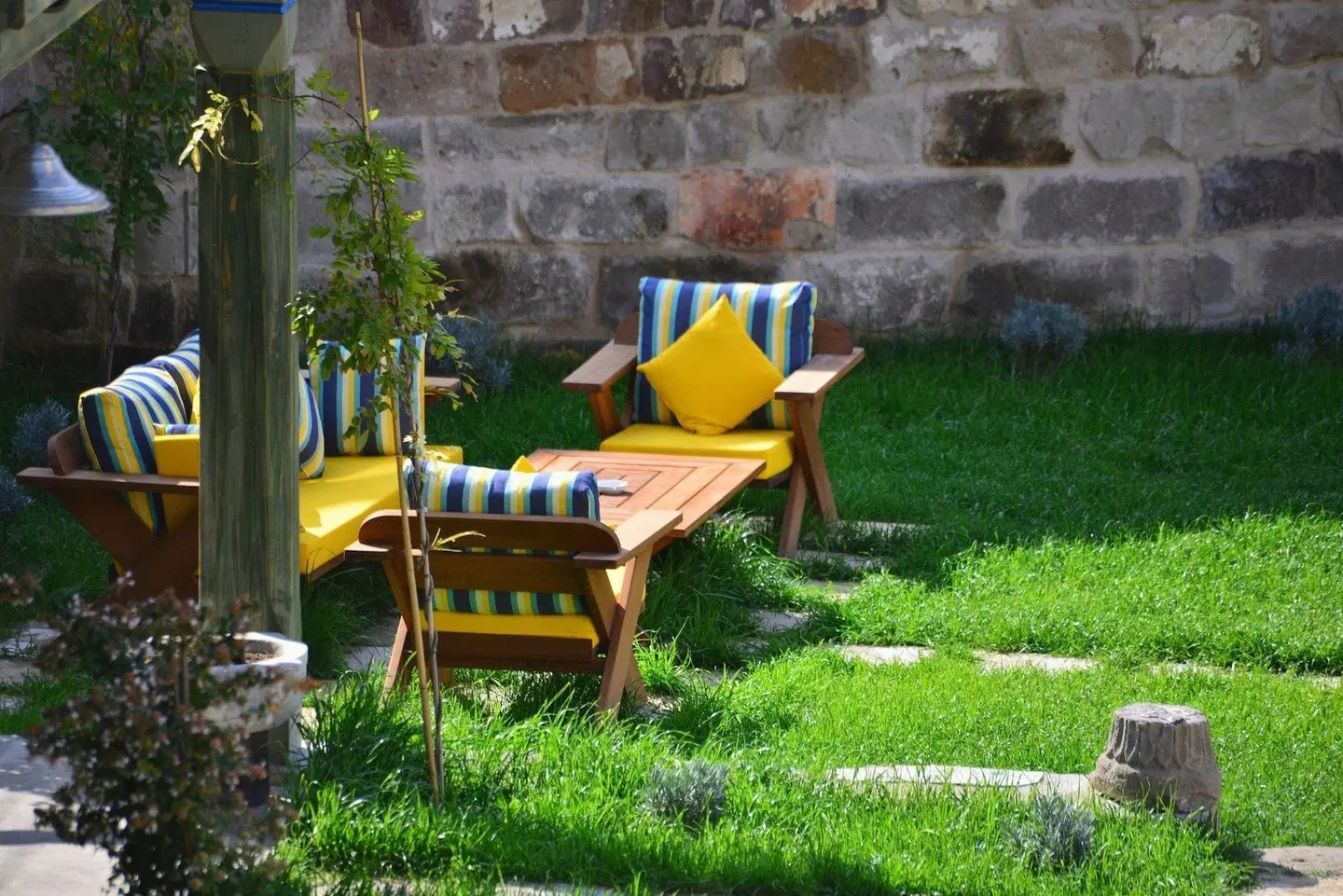 Aza Cave Hotel Garten