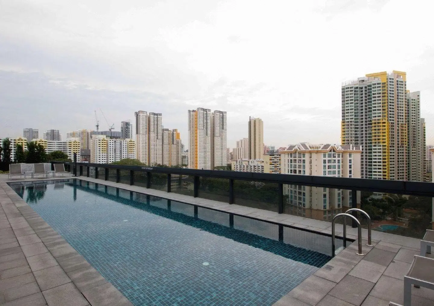 Louis Kienne Serviced Residences - Havelock OUTDOOR_POOL