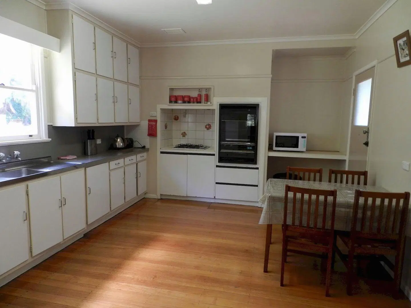 Twelve Apostles Motel  Country Retreat ROOM_EXAMPLE