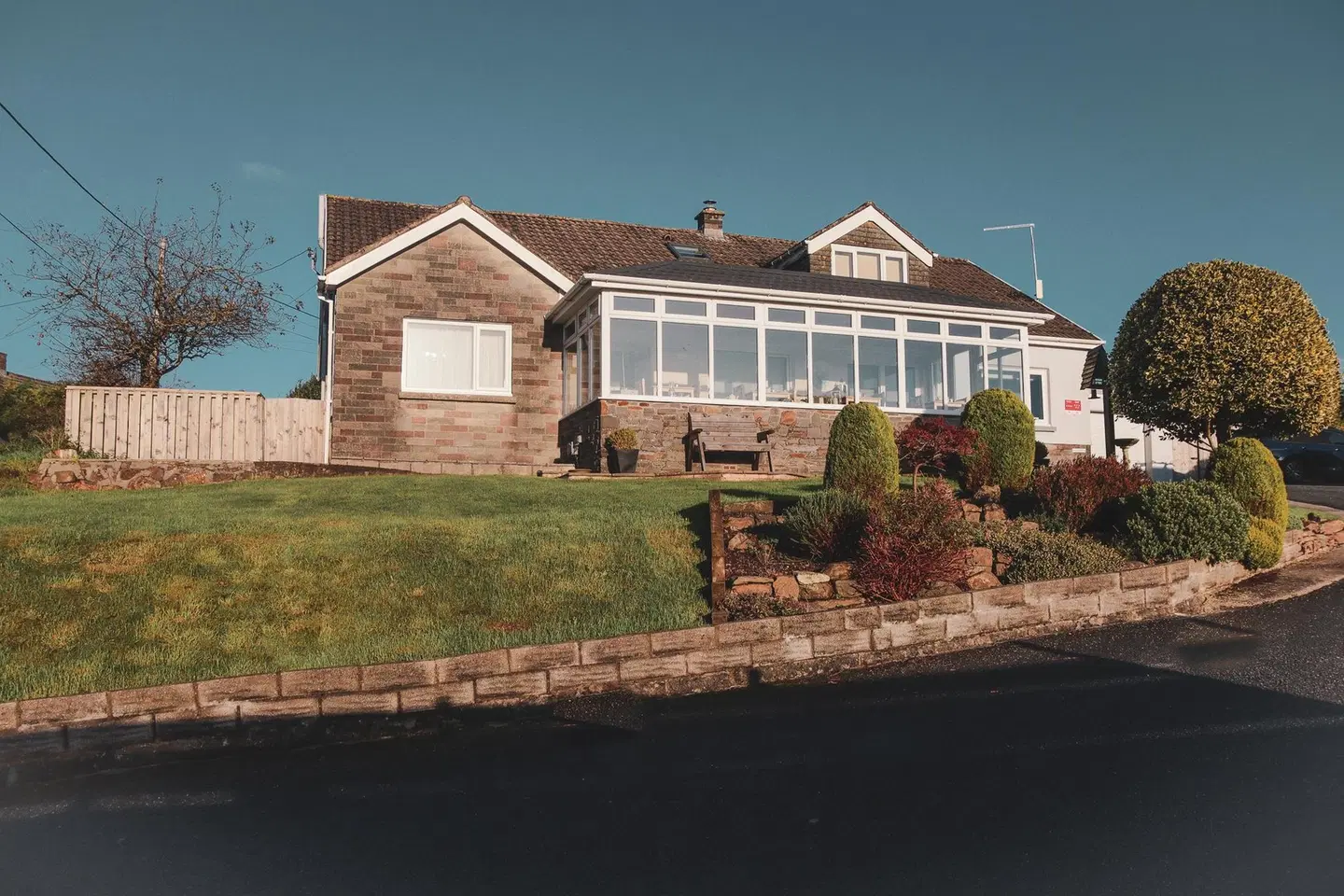 Pinewood B&B EXTERIOR
