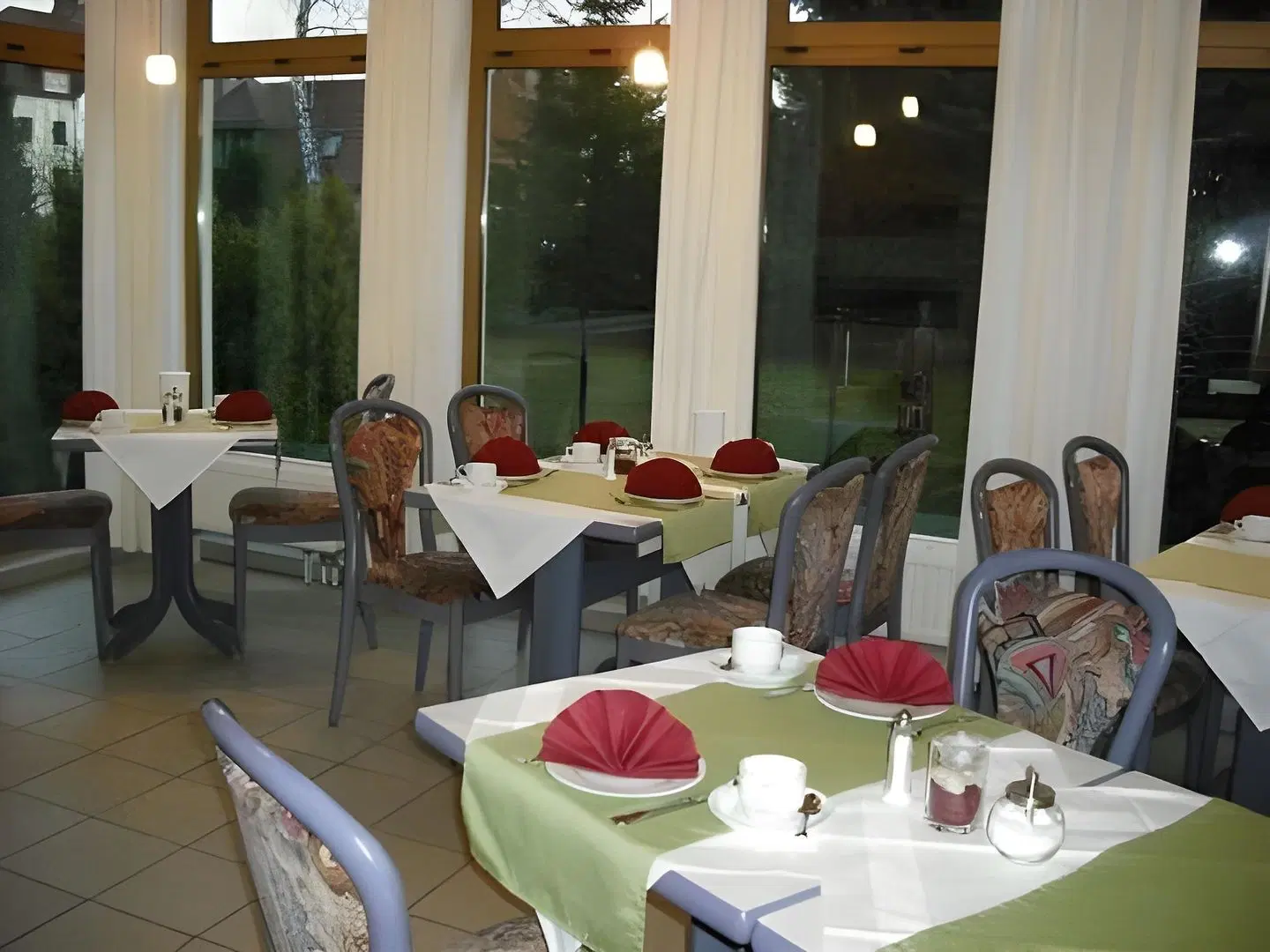 Port Inn Restaurant