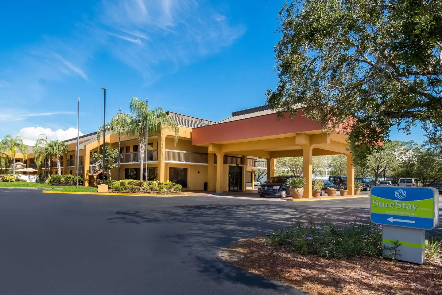 SureStay Hotel by Best Western St. Pete Clearwater Airport EXTERIOR