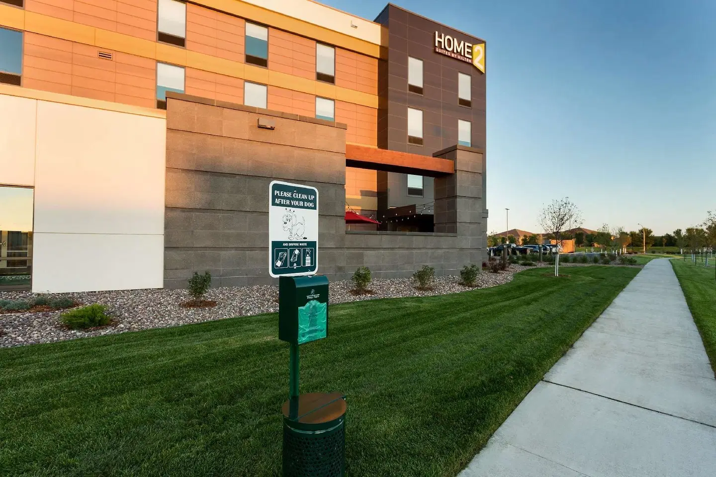 Home2 Suites by Hilton Fargo, ND EXTERIOR