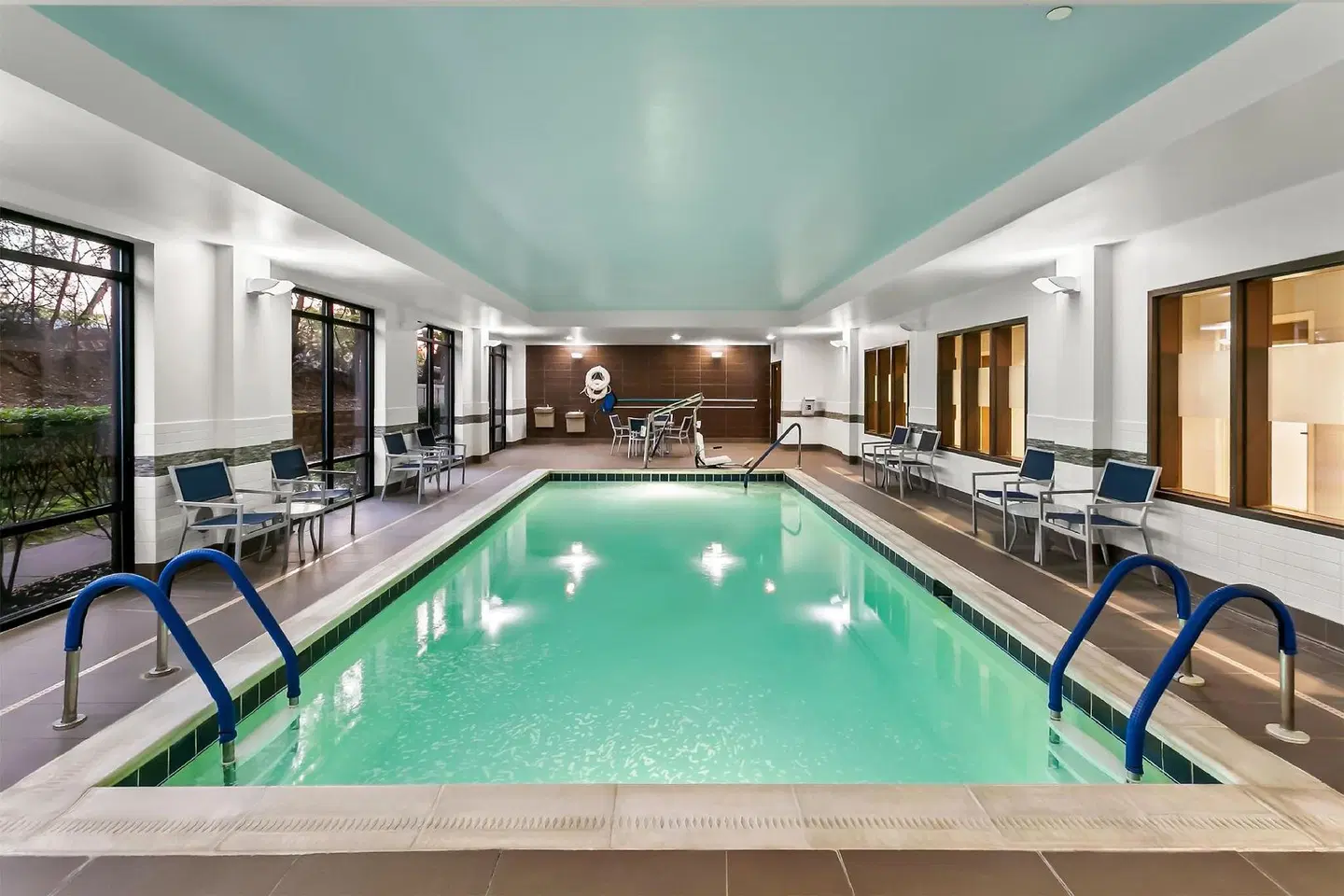 Hampton Inn & Suites Baltimore/Woodlawn Hallenbad