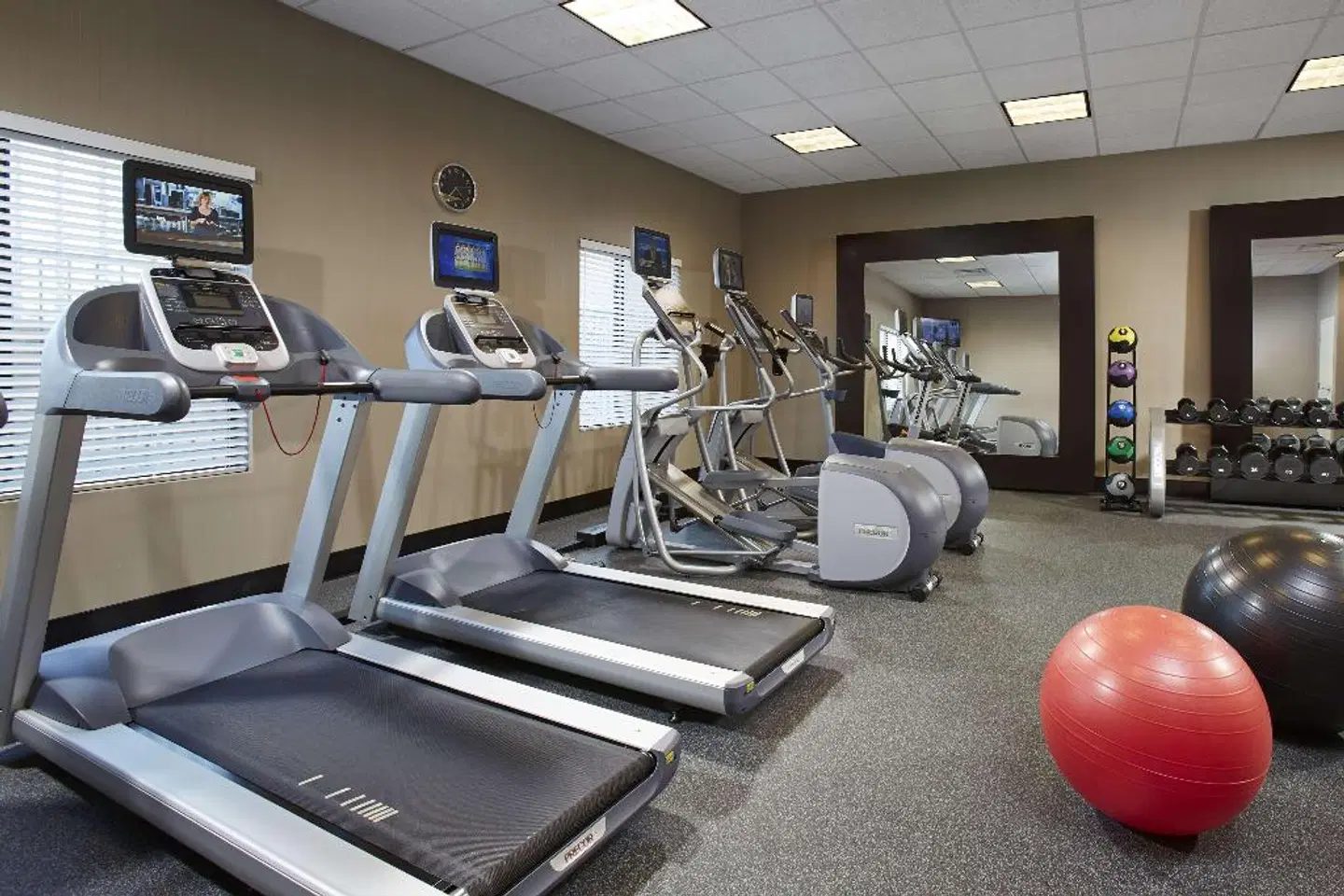 Hilton Garden Inn Los Angeles/Redondo Beach SPORTS_AND_LEISURE