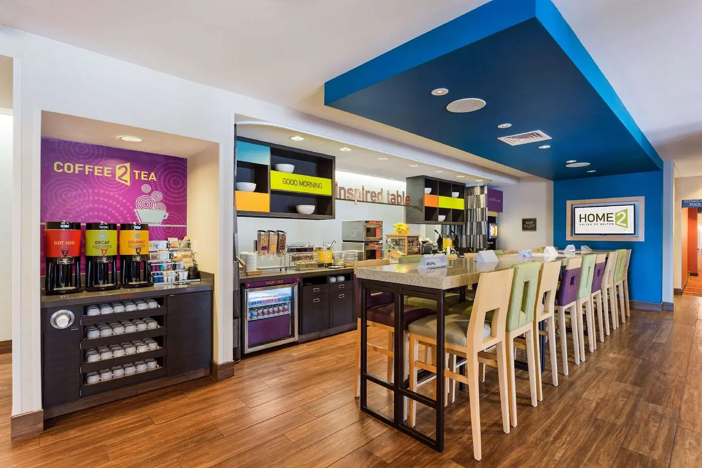 Home2 Suites by Hilton Fargo, ND Bar