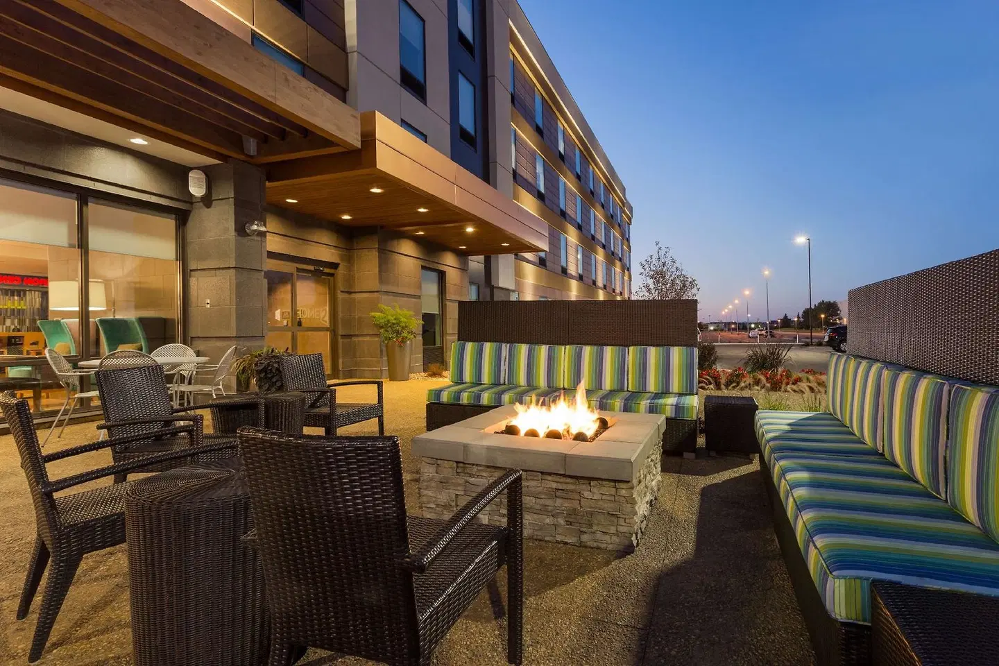 Home2 Suites by Hilton Fargo, ND Terrasse