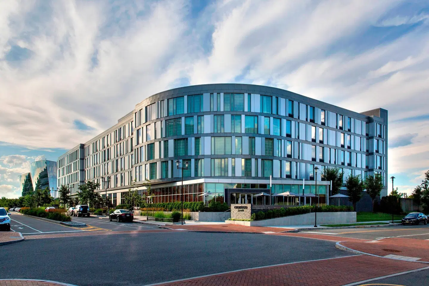 Courtyard by Marriott Philadelphia South at The Navy Yard EXTERIOR