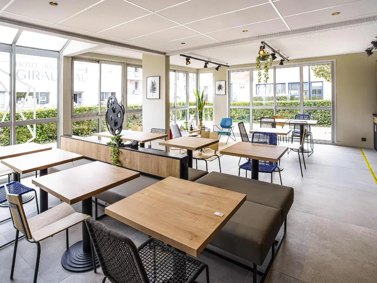 ibis Tours Centre Giraudeau Restaurant