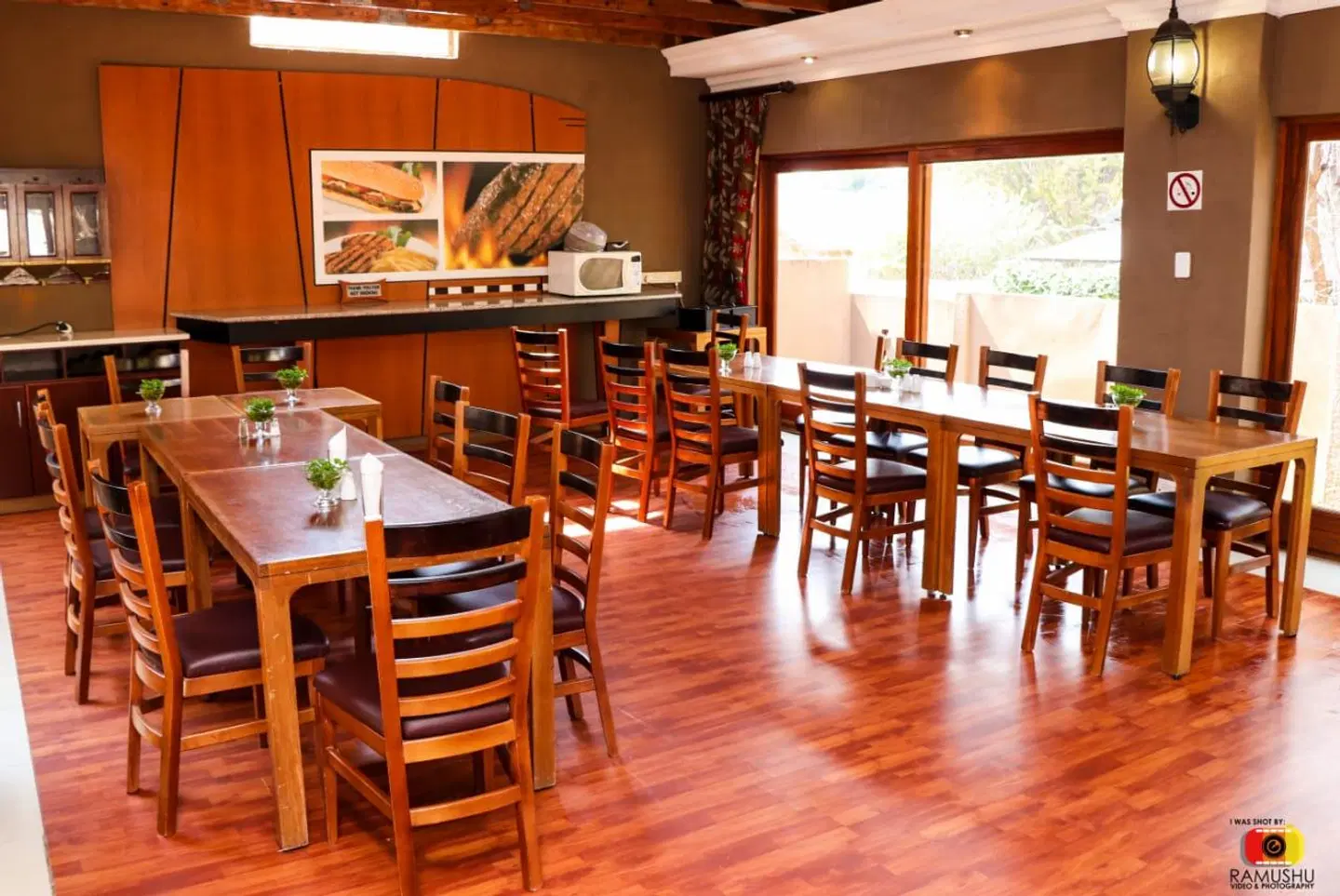 Echo Garden Guesthouse Bar