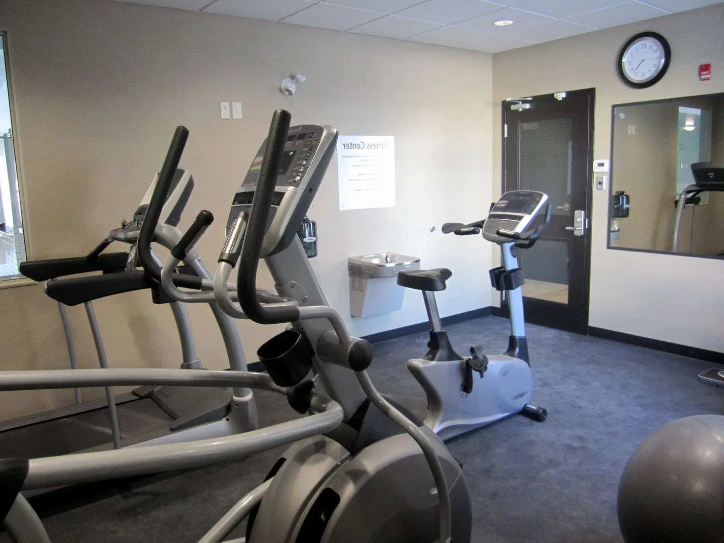 Holiday Inn Express Golden-Kicking Horse by IHG SPORTS_AND_LEISURE