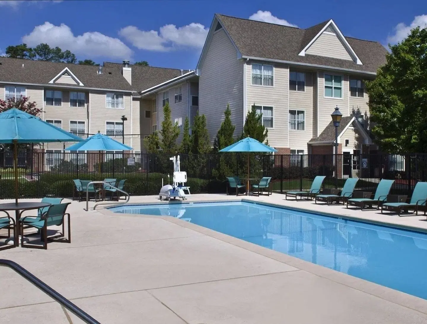 Sonesta ES Suites Birmingham Homewood EXTERIOR