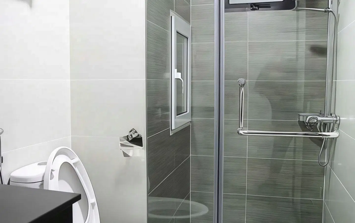 V House 6 Serviced Apartment Badezimmer