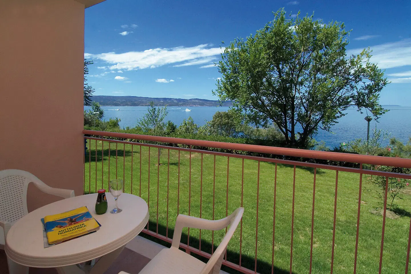 Brzet Terrasse
