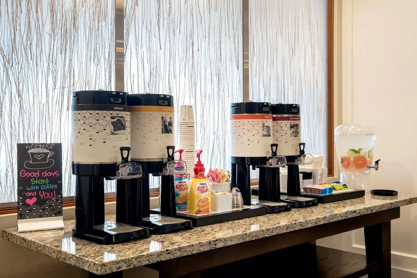 Hampton Inn Hallandale Beach Aventura ROOM_EXAMPLE