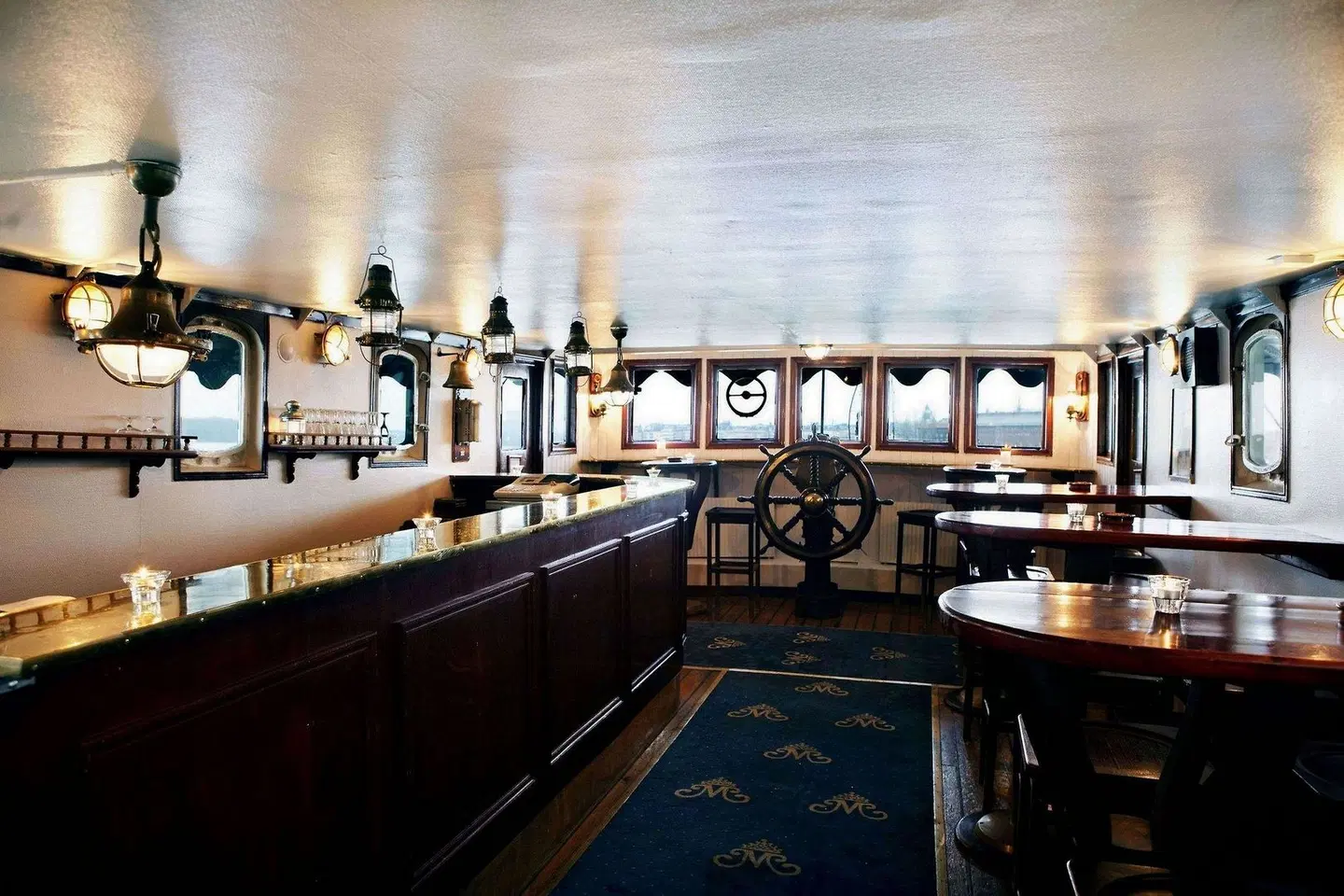 Mälardrottningen Yacht Hotell & Restaurant Bar