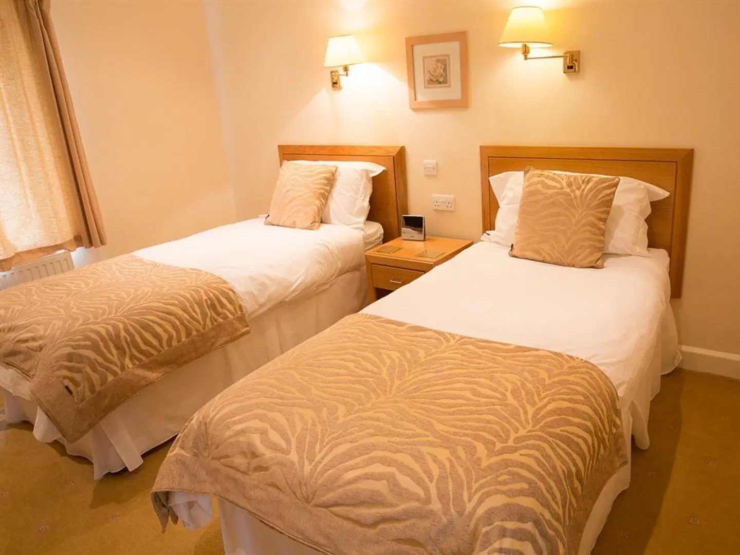 Llwyn Onn Guest House ROOM_EXAMPLE