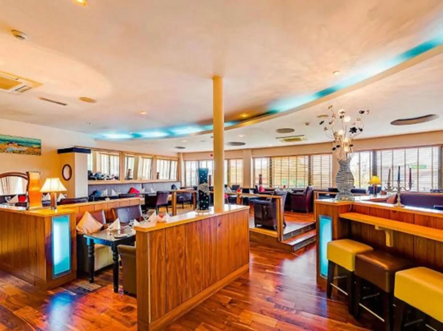 South Court Hotel Restaurant