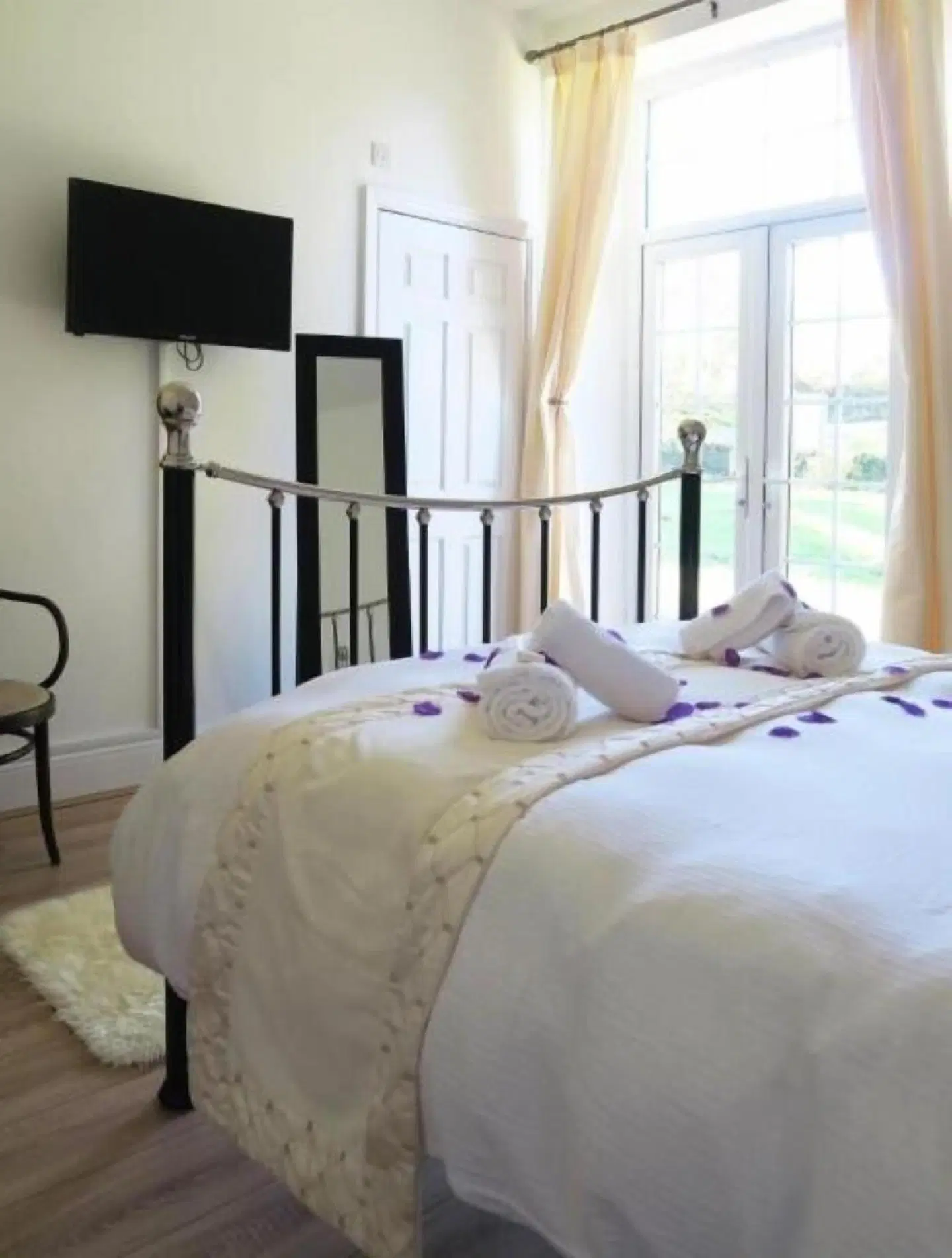 The Exmoor Manor ROOM_EXAMPLE