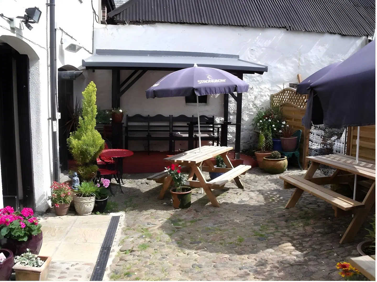 The Globe Inn Terrasse