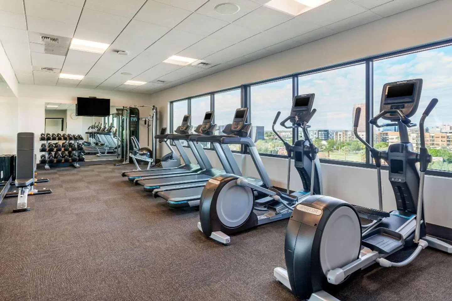 Cambria Hotel Downtown Phoenix Convention Center SPORTS_AND_LEISURE